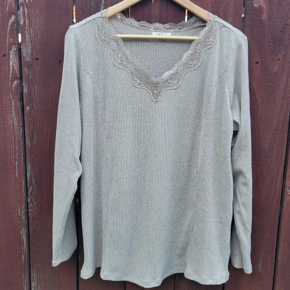 Maurices Womens XXL Taupe Ribbed Knit Lace Trim V-Neck Long Sleeve Top Neutral